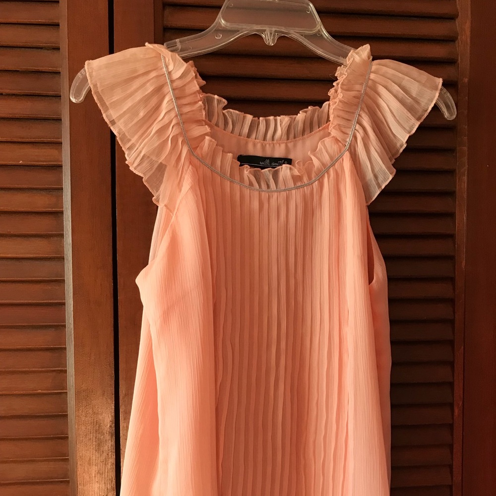 light peach flowy tank top